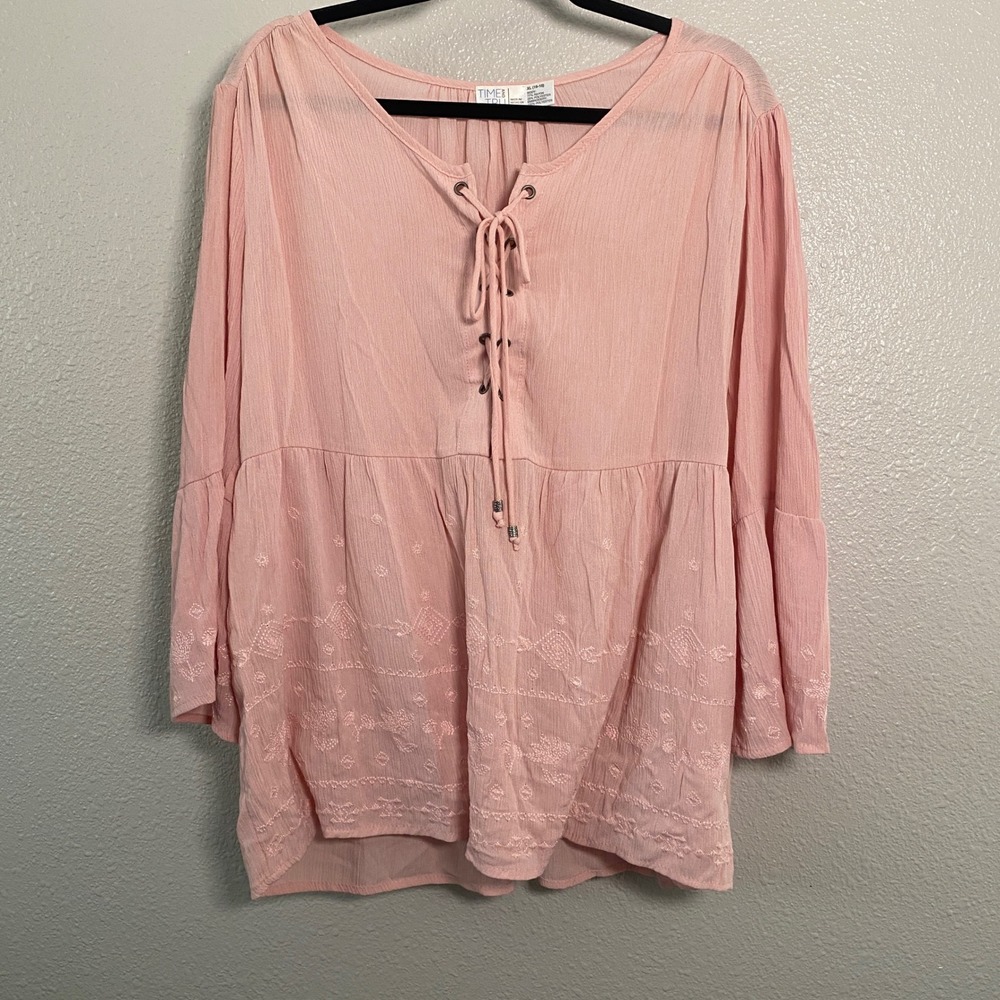 Pink Peasant Blouse XL Renaissance Faire Lace Up Boho Cottagecore Embroidered